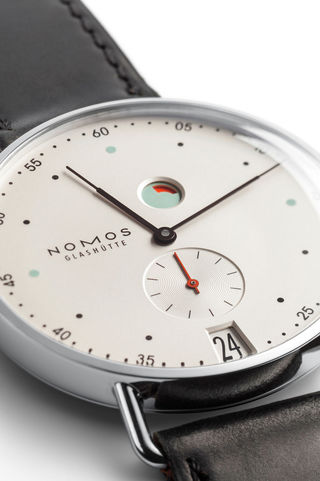 © nomos glashütte